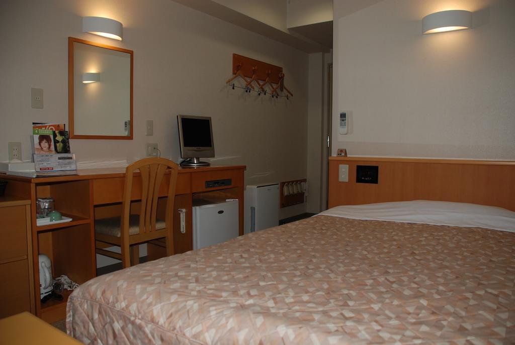 Best Inn Uozu Rum bild